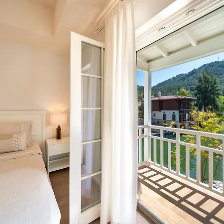 Portville Canal Side Villas 65 Göcek