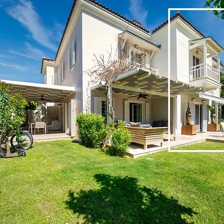 فيلة Portville Canal Side Villas 65