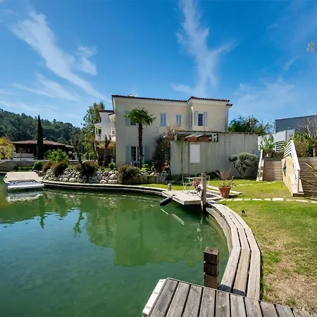 Portville Canal Side Villas 65 غوجيك