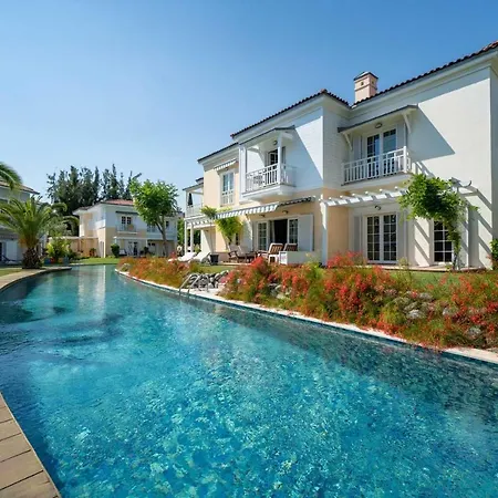 فيلة Portville Canal Side Villas 65 غوجيك